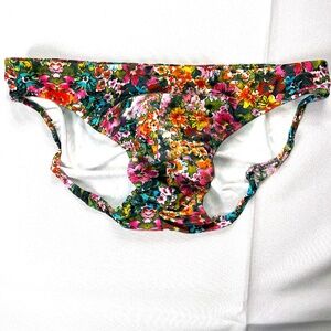 Cecil & Ezra Men's Floral Swim Brief Medium